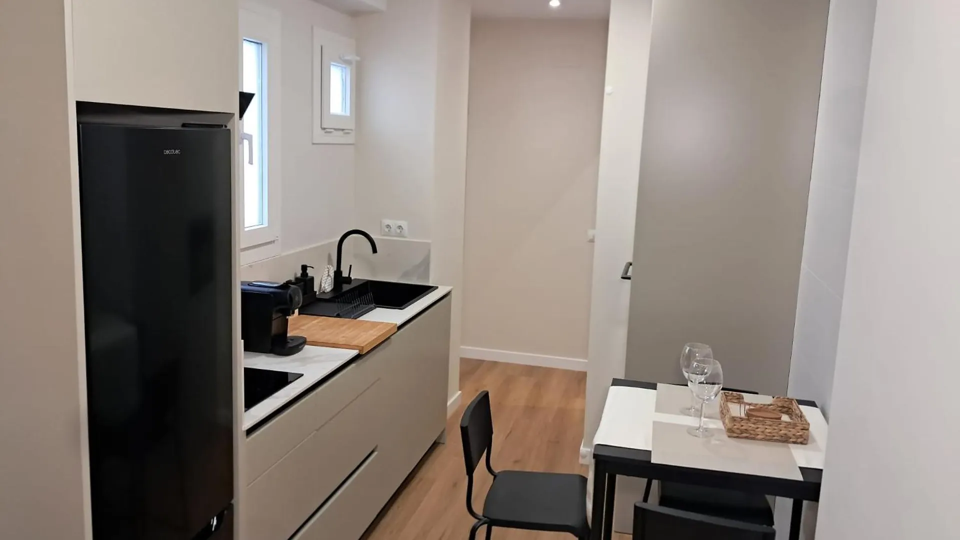 Apartment Central City Apartment, Avenida Andalucia Malaga Spain