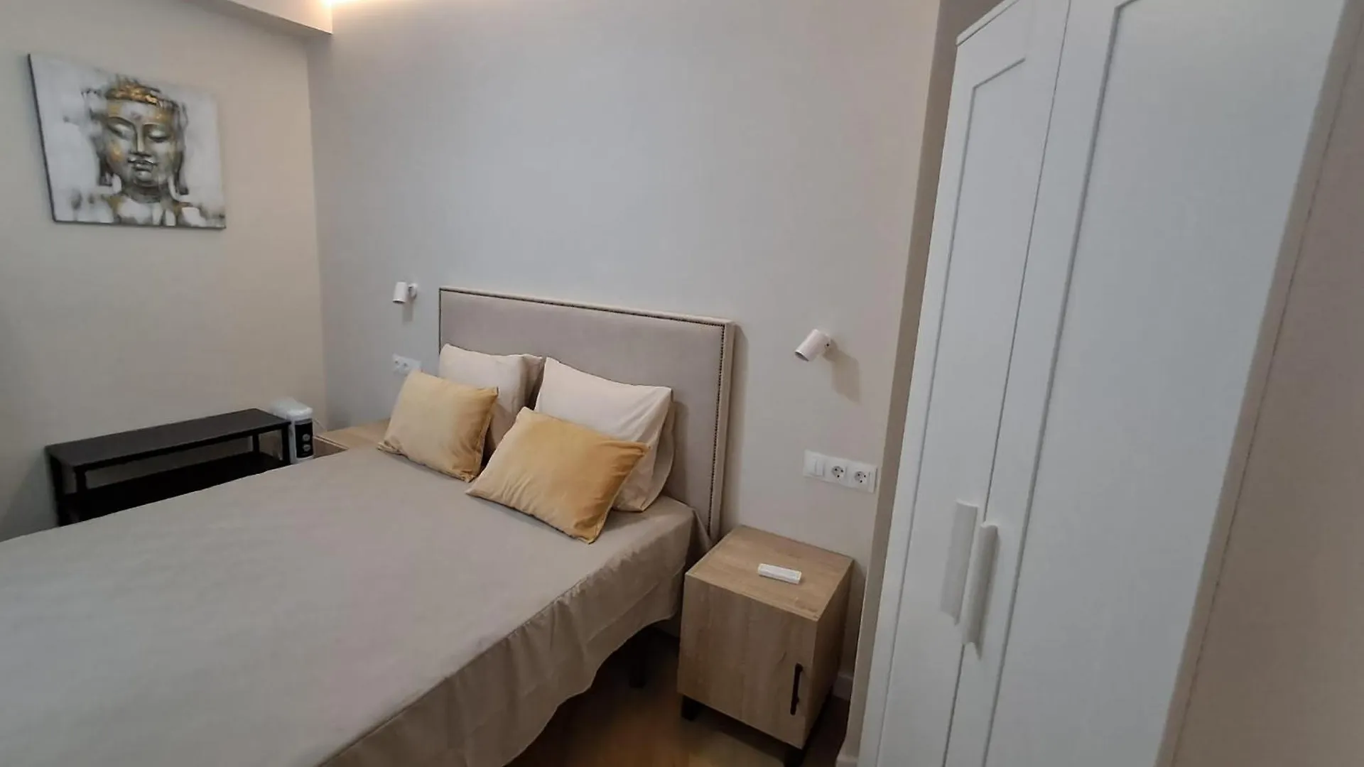 Apartment Central City Apartment, Avenida Andalucia Malaga
